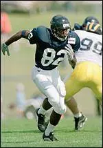 Villanova Rallies Past Spiders