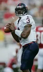 Stacy Tutt Earns A-10 Player of the Week