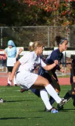 Women's Soccer Falls Short To Hofstra, 2-1