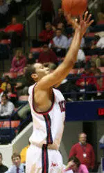 Men's Basketball Wraps Up First Week Of Practice