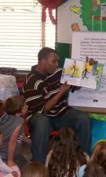 Football Players Help Celebrate Dr. Seus' Birthday