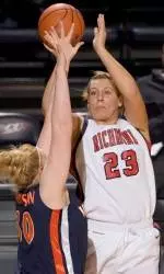 No. 10 Georgia Overpowers The Spiders, 81-53