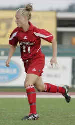 Women's Soccer Blanks East Carolina, 3-0