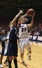 Women's Basketball Devastates La Salle 75-51