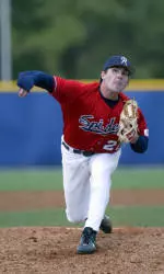 Spiders Fall In Extra Innings At La Salle, 5-2