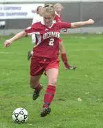 Women's Soccer Defeats Massachusetts 2-1