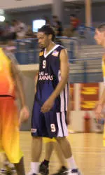 Spiders Win European Opener, 101-78