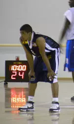 Men's Basketball Edged In Overtime, 95-94