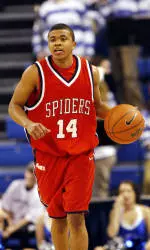 Anderson Leads Spiders Over La Salle