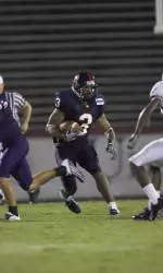 Football Surges Past Villanova, 38-20