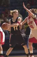 Women's Basketball Heads to City of Brotherly Love