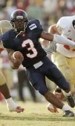 No. 17 Spiders Host Tribe On Senior Day At UR Stadium