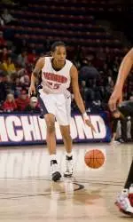 McKnight Scores 1,000th Point, But Spiders Fall To Owls