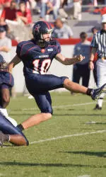 No. 7 Spiders Host Blue Hens On Senior Day