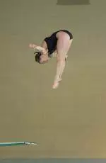 Women's Swimming Edged By Hokies 160 to 140