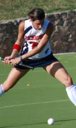 Field Hockey Blanks Saint Louis, 4-0