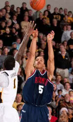 Men's Basketball Opens SEC Week With South Carolina