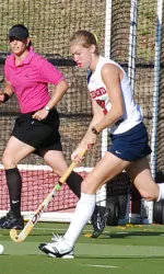 Field Hockey Wins Third-Straight With Victory At Rutgers