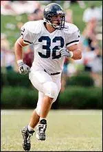 Football Senior Jonathan Wilfong Earns All-America Honors