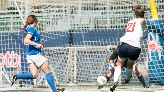 Wann?s Late Tally Propels Spiders Over Billikens