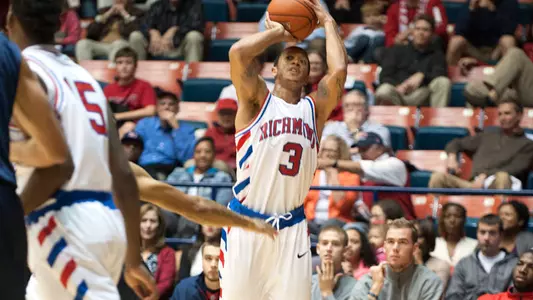 Spiders Crush Liberty In Season Opener, 84-42