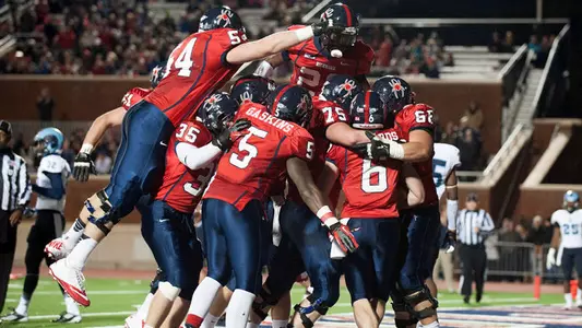 Spider Football Receives Award For APR Improvement