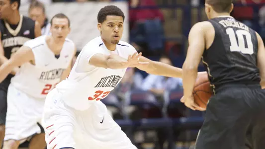 Men's Basketball Plays At Rival JMU Saturday Night