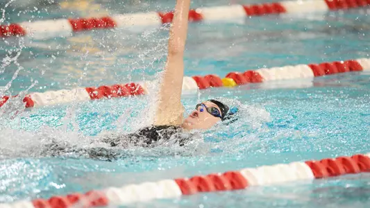 Swimming & Diving Leads ODU, UNCW