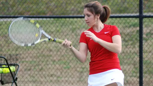 Spiders Down Georgetown, 4-3