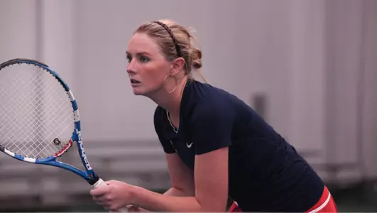 Women's Tennis Advance to Finals