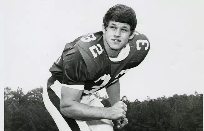 Spiders Mourn Passing Of Ray Easterling