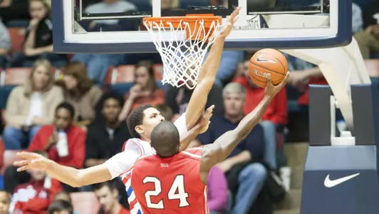 Men's Basketball Visits La Salle Saturday At 2 PM