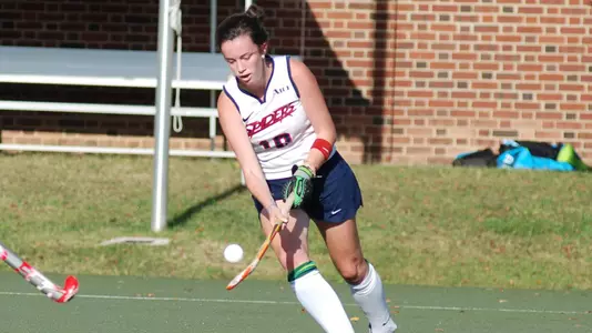 Field Hockey Downs La Salle, 7-2