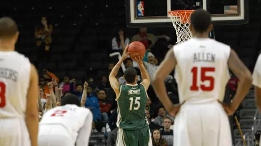 Final Seconds Turn Back Spiders In A-10 Tournament