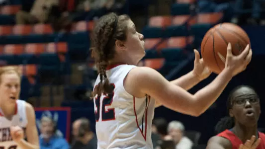 Gritty Spiders Edged At N.C. State In WNIT