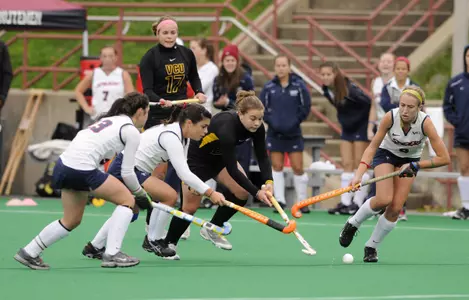 Field Hockey Opens Season At Home