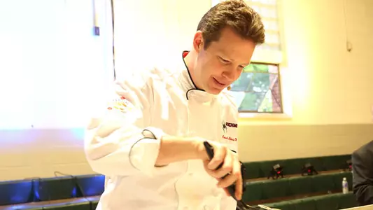 Mooney Wins Coaches' Cook-Off With Smart