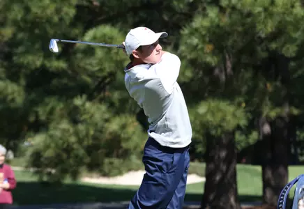 Men?s Golf Staying Close To Home