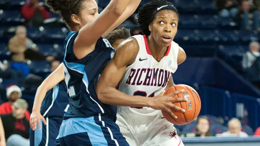 Okoro Hits 1000th Point In Loss To Central Michigan