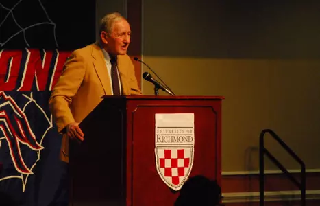 Hall Of Famer Bill Long Dies At 92