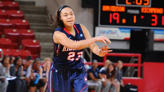 Tolson?s Career High Lifts Spiders Over UMass