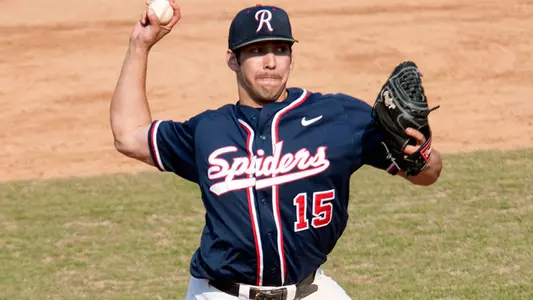 Cook?s Gem Not Enough For Spiders At Saint Louis