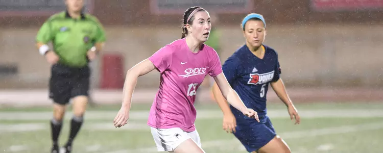 Late Goal Gives SJU Women's Soccer Win At UR