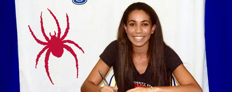 Women's Tennis Signs Lea Owens To NLI