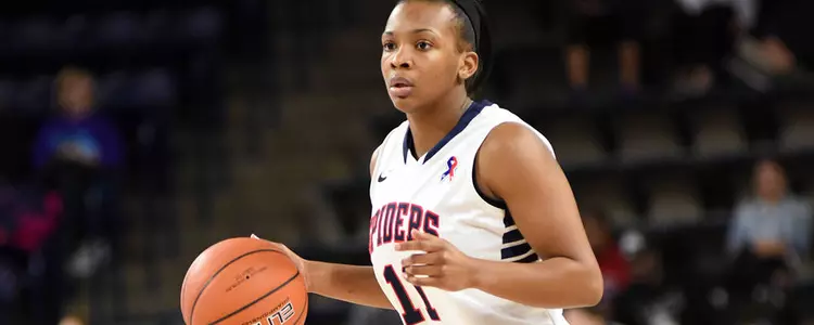 Women's Basketball Falls At Dayton