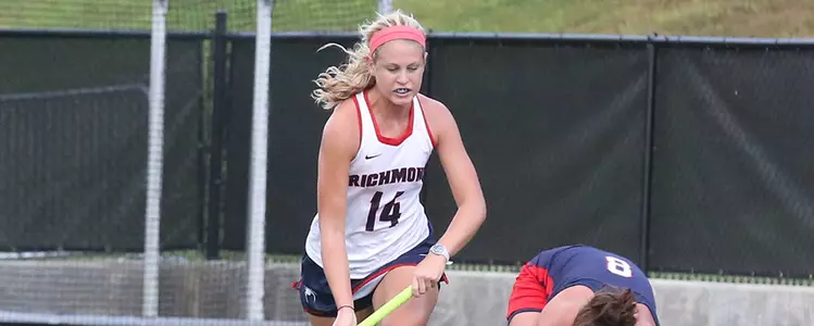 Field Hockey Outlasts UMass In Double Overtime