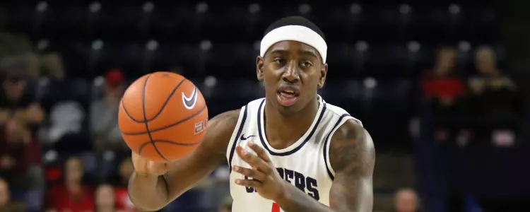 Balanced Contributions Pace UR Win Over RMU