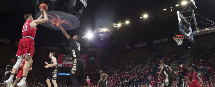 Wake Forest Pulls Away From Richmond, 75-67