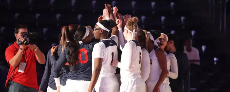 Richmond Rolls Past Saint Joseph's, 70-52, in A-10 Opener