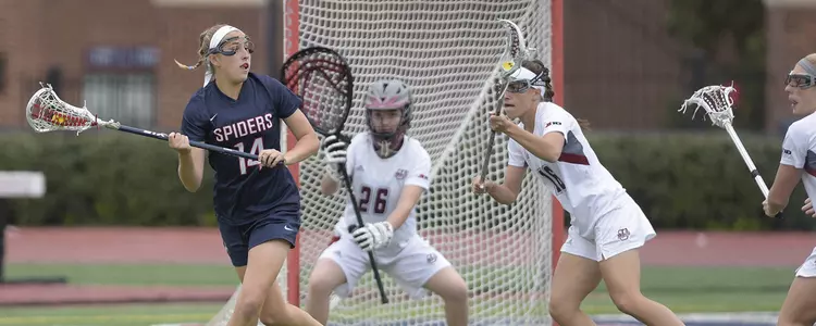 Spiders Drop 18-10 Decision To #12 UMass